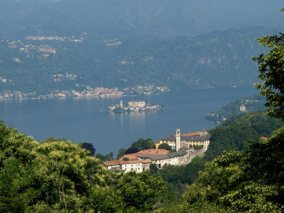 Lortallo from Monte Mesma (Walk 4 from Villa Gelsomina) - photo Mike Brown